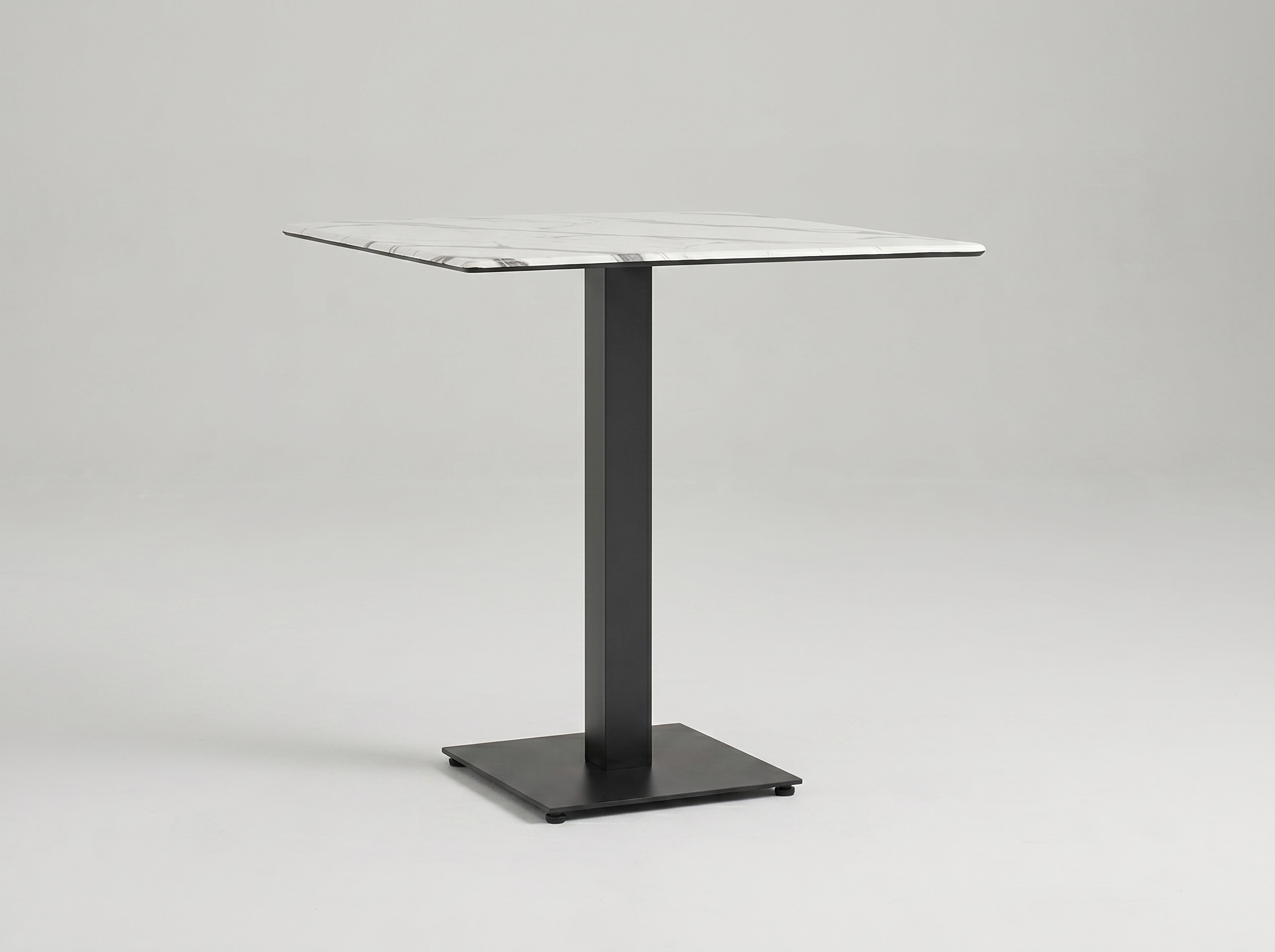 Tavolo da esterno Catania in 70x70cm piano in HPL compatto bianco effetto marmo